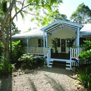 Noosa Country House Apartment Doonan Exterior photo