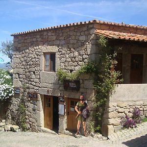 Taverna Lusitana Monsanto Exterior photo