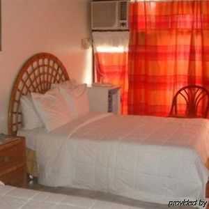 Joshua Rose Guest House Philipsburg  Room photo