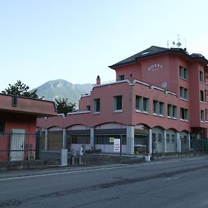 Hotel Total Pisogne Exterior photo