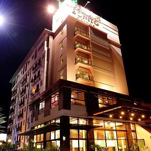 Bonito Chinos Hotel Nakhon Sawan Exterior photo