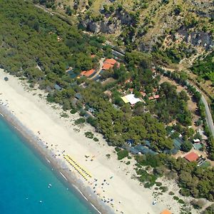 Villaggio Camping Odissea Marina di Camerota Exterior photo