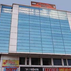 Mandakini Plaza Hotel Kanpur Exterior photo