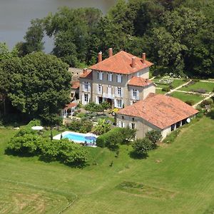 Chateau De Lahitte Vergoignan Exterior photo