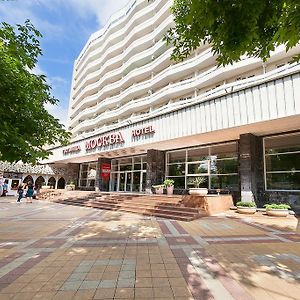 Moskva Hotel Krasnodar Exterior photo