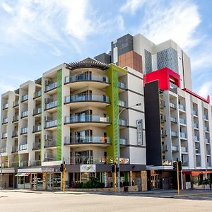 Baileys Serviced Apartments Perth Exterior photo