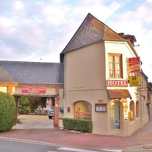 Hotel Restaurant Le Cygne Conches-en-Ouche Exterior photo