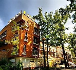 Hotel Moscicki Spala Exterior photo