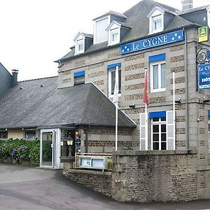 Brit Hotel Le Cygne Saint-Hilaire-du-Harcouet Exterior photo