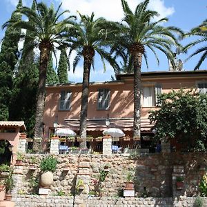 Auberge Les Gorges Du Loup Tourrettes-sur-Loup Exterior photo