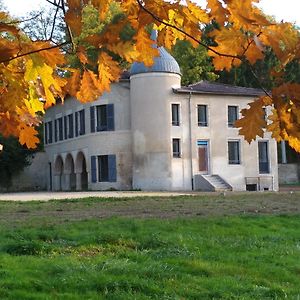 Lodge Hotel De Sommedieue Verdun Exterior photo