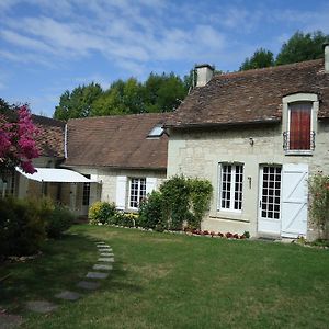 Le Refuge Du Pinail Bed & Breakfast Vouneuil-sur-Vienne Exterior photo