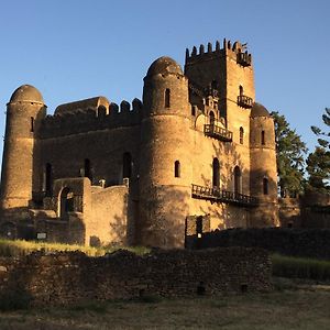 Lodge Du Chateau Gonder Exterior photo