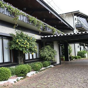 Elsenau Hotel Panambi Exterior photo