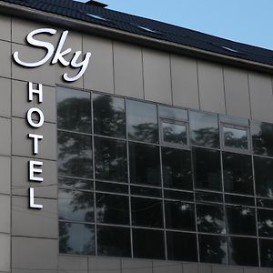 Sky Hotel Dnipro Exterior photo