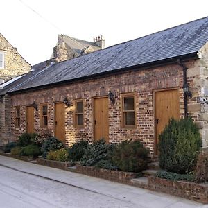 Centre Of Britain Hotel Haltwhistle Exterior photo