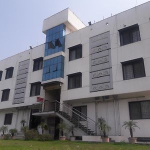 Hotel Naivedya Aurangabad  Exterior photo