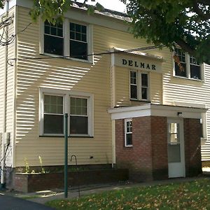 Del Mar Youngstown Apartment Warren Exterior photo