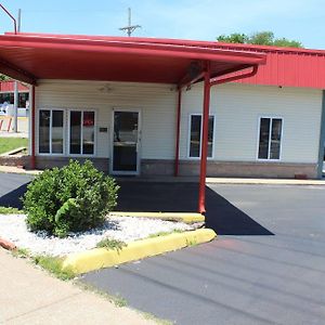 Guest House Motel Carthage Exterior photo