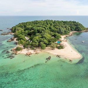 Koh Munnork Private Island Hotel Exterior photo