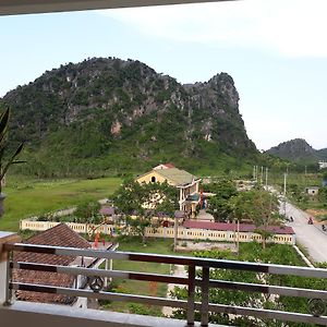 An Binh Hotel Phong Nha Exterior photo