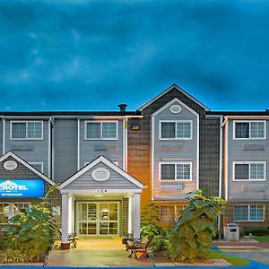 Microtel Inn By Wyndham Raleigh-Durham Airport Morrisville Exterior photo