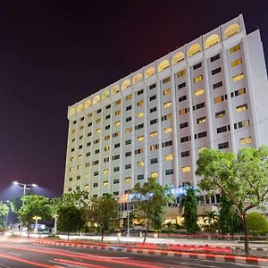 Hotel Sahid Surabaya Exterior photo