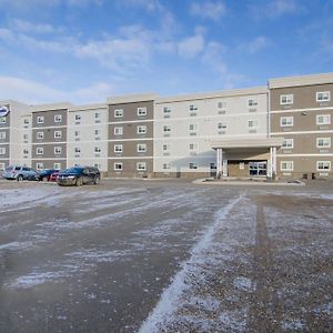 Quality Inn And Suites - Kindersley Exterior photo
