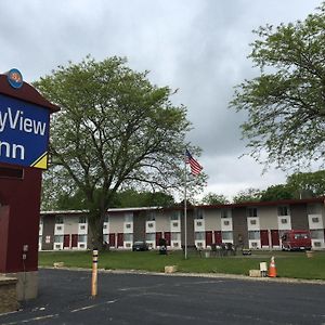 Skyview Inn Burlington Exterior photo