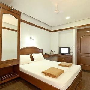 Grand Palace Stay Chidambaram Exterior photo