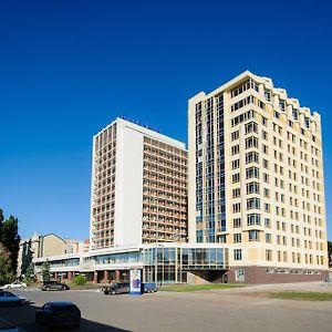 Slovakia Hotel Saratov Exterior photo