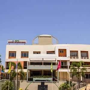 Hotel Geethu International Kovalam Exterior photo