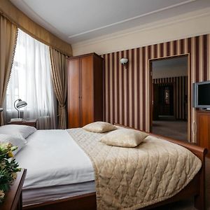 Tsentralny By Usta Hotels Ekaterinburg Exterior photo