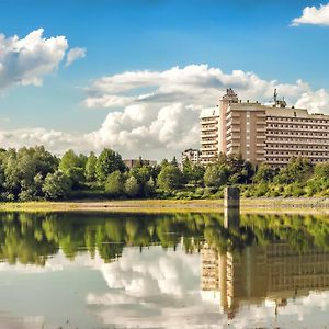 Resort Hotel Karpaty Truskavets Exterior photo