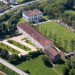 La Barchessa Di Villa Pisani Lonigo Exterior photo