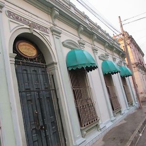 Hostal Plaza Antigua Santa Ana Exterior photo