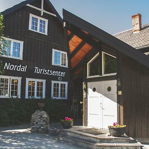 Nordal Turistsenter Hotel Lom Exterior photo