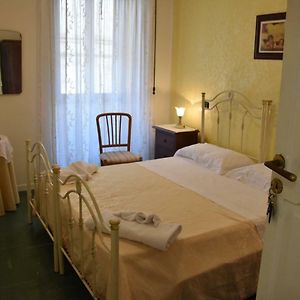 Il Ciclamino Bed And Breakfast Ascoli Piceno Exterior photo