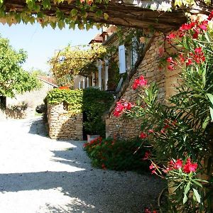 La Vignolle Hotel Saint-Amand-de-Coly Exterior photo