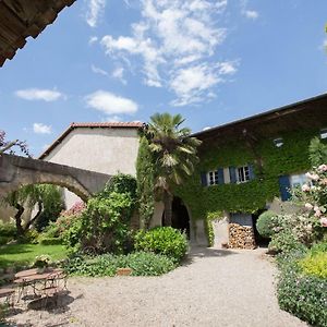 Le Clos Du Perret Chaussan Exterior photo