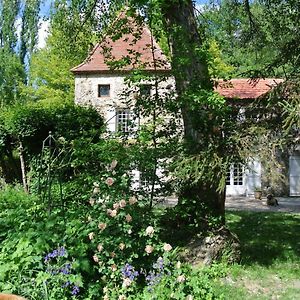 Moulin De Repassat Etape Voie Verte Hotel Villeneuve-sur-Lot Exterior photo