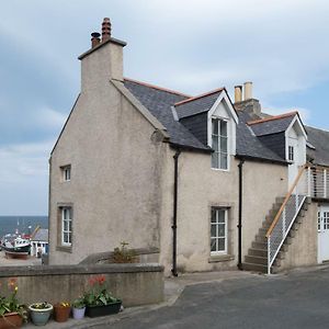 The Blue Hoose Villa Gardenstown Exterior photo