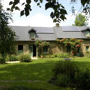 Le Lavoir De Julia Bourgvallees Exterior photo