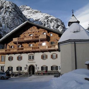 Matreier Tauernhaus Hotel Matrei in Osttirol Exterior photo