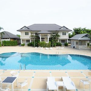 Leelawadee Resort Saraburi Exterior photo