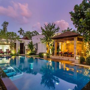 Sunset Ocean Front Villa , Mai Khao Phuket Exterior photo