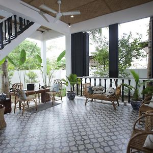 The Colonial Hotel Puerto Princesa Exterior photo