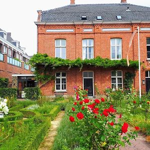 Het Gindrahuis Bed & Breakfast Bladel Exterior photo