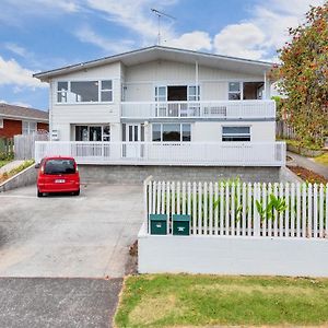 Fabulous Three Bedroom Home In Pakuranga Auckland Exterior photo