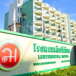 Lertnimit Hotel Chaiyaphum Exterior photo